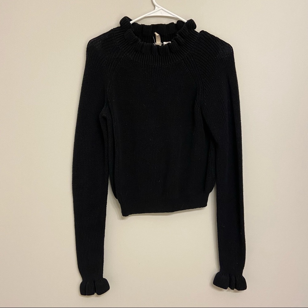 LIKE NEW H&M Black Ruffle Mock Neck Sweater